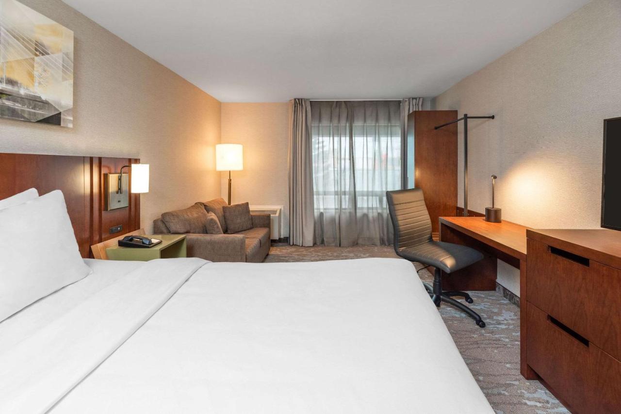 Comfort Inn West Ottawa Exterior foto