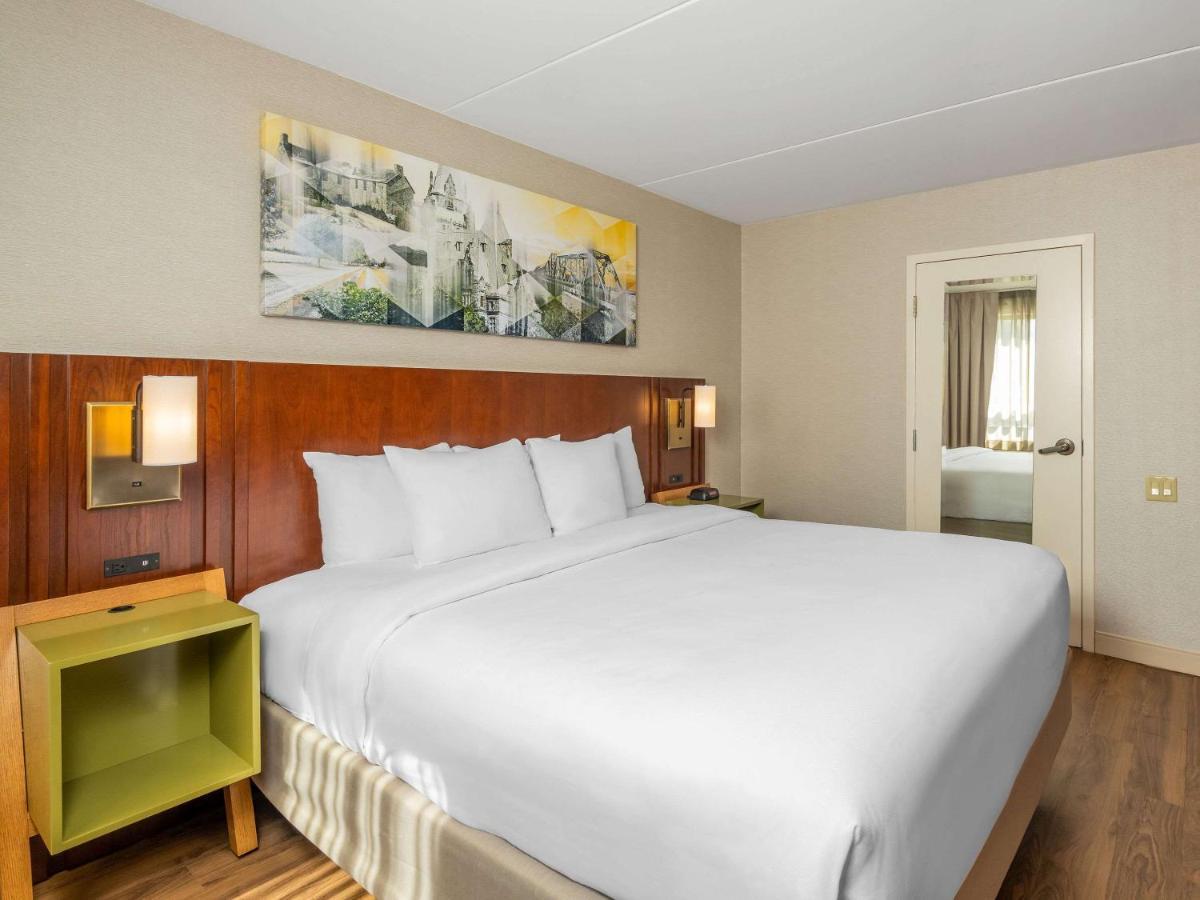 Comfort Inn West Ottawa Exterior foto